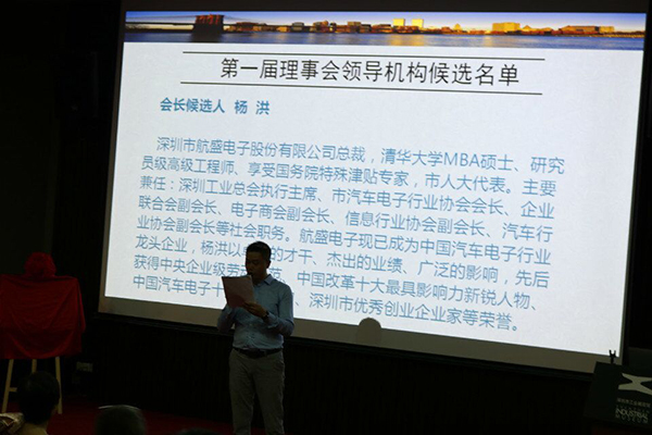 源碼太陽能路燈價格，太陽能路燈價格