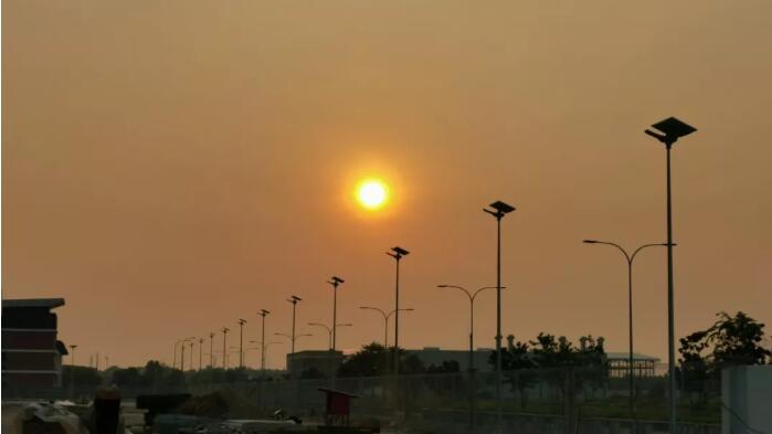 太陽能路燈保養和清潔方法