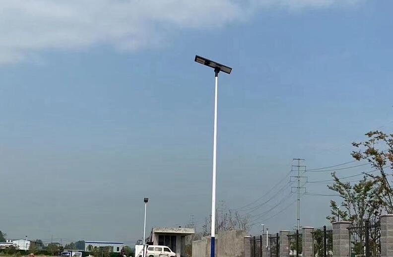 新農村太陽能路燈優點