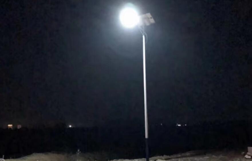 太陽能路燈燈桿如何選擇？